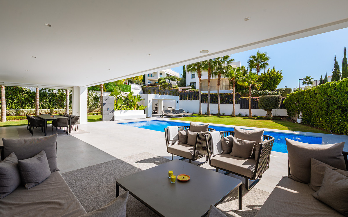 Te koop Vrijstaande Villa Costa Del Sol Nueva Andalucía € 4.200.000,-