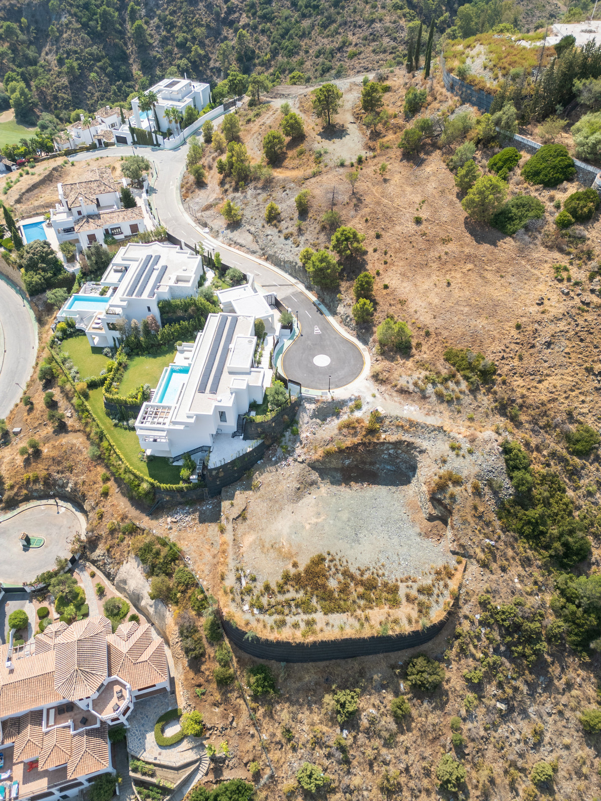 Te koop Grond Costa Del Sol Benahavís € 1.799.000,-