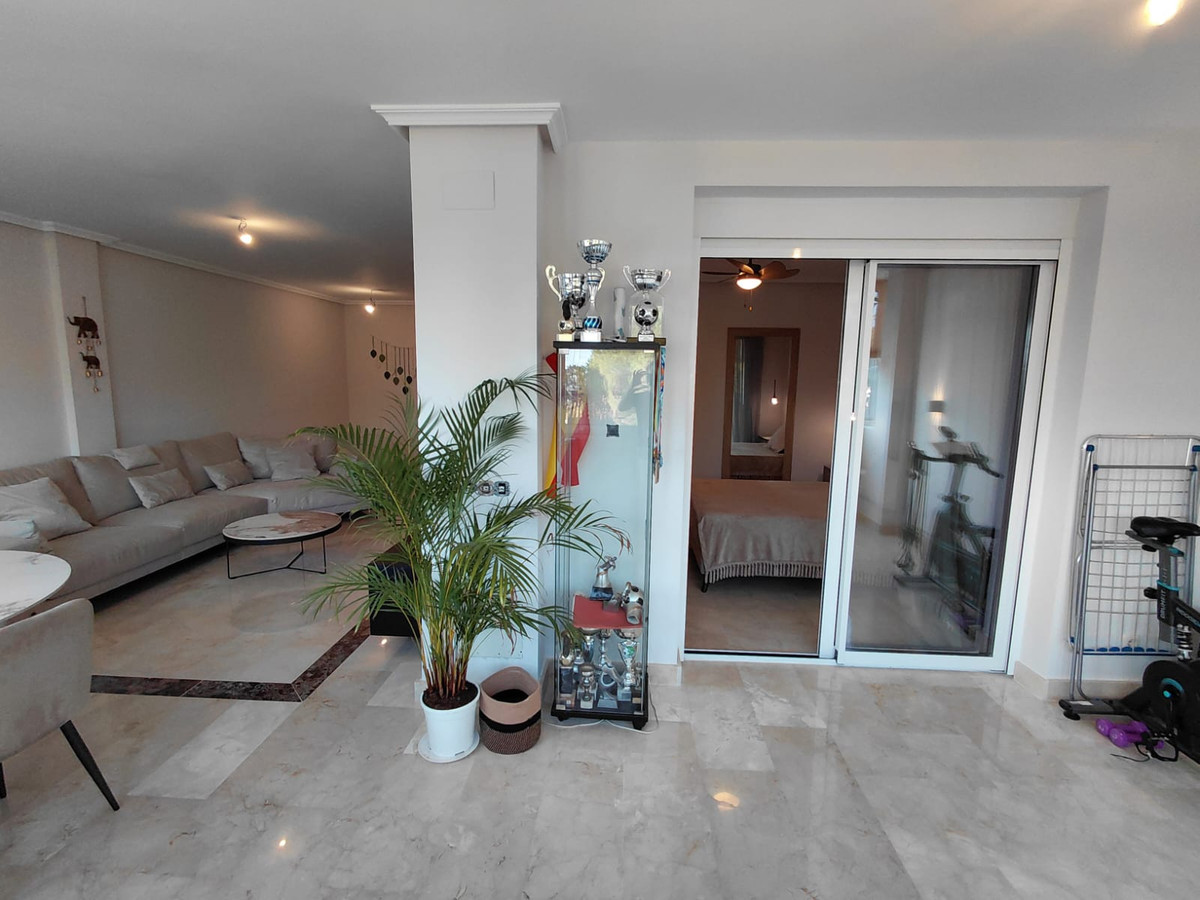 Te koop Middle Floor Apartment Costa Del Sol Nagüeles € 540.000,-