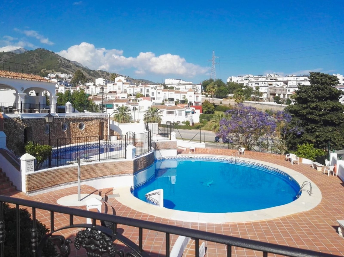 Te koop Herenhuis Costa Del Sol Nerja € 359.000,-