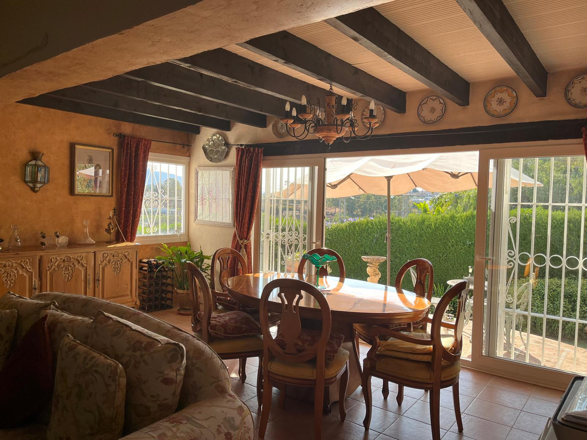 Te koop Vrijstaande Villa Costa Del Sol Guadalmina Alta € 645.000,-