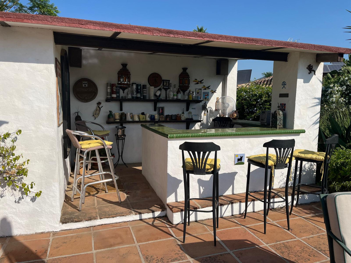 Te koop Vrijstaande Villa Costa Del Sol Guadalmina Alta € 645.000,-