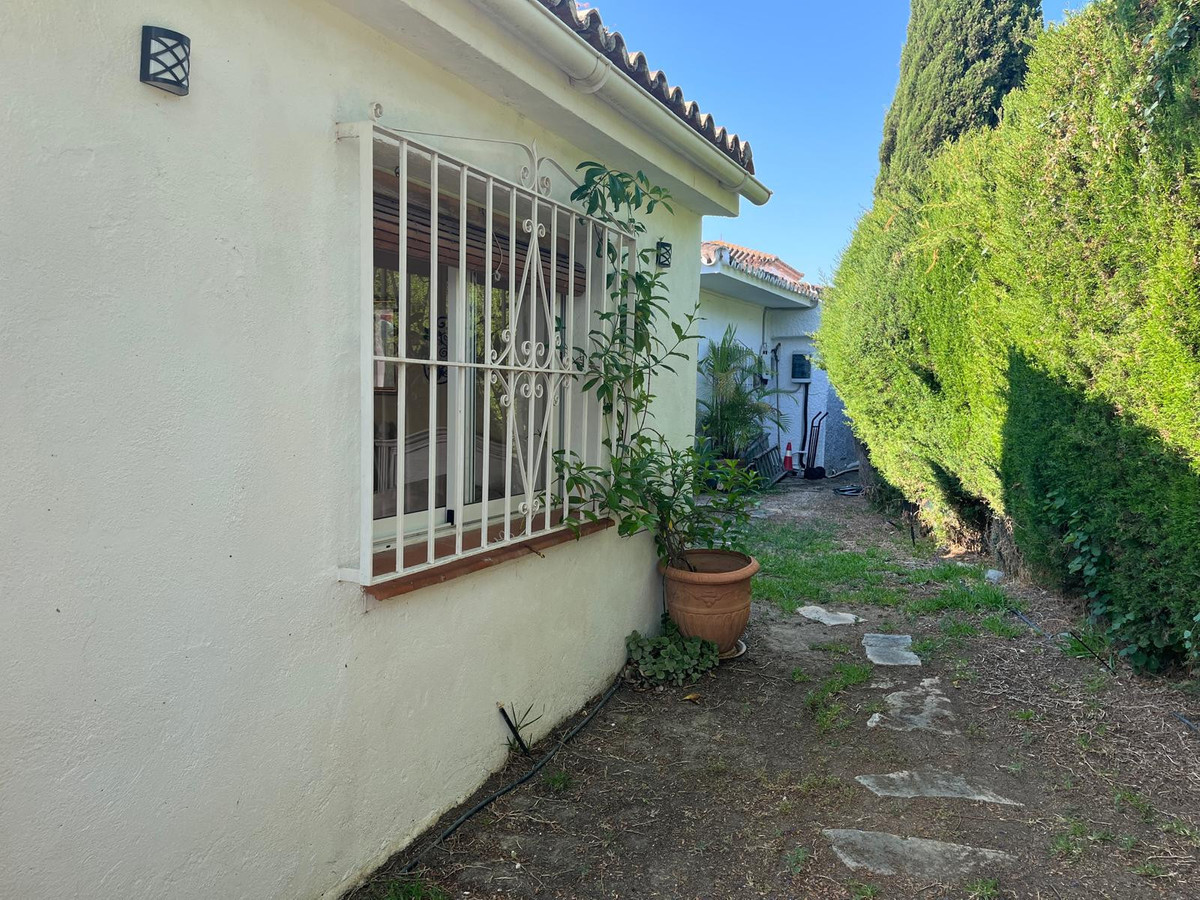 Te koop Vrijstaande Villa Costa Del Sol Guadalmina Alta € 645.000,-