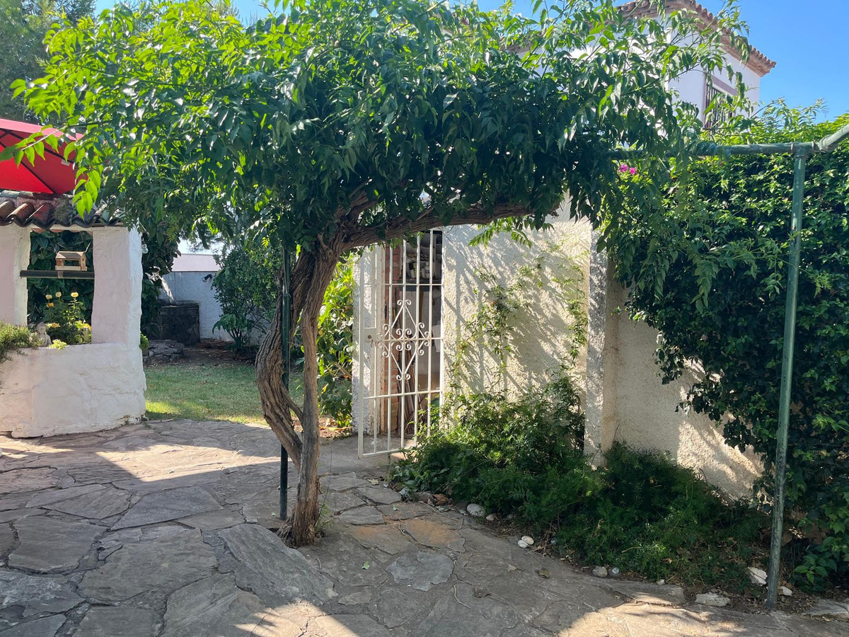 Te koop Vrijstaande Villa Costa Del Sol Guadalmina Alta € 645.000,-