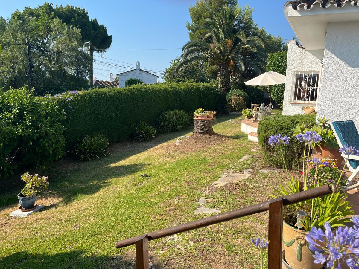 Te koop Vrijstaande Villa Costa Del Sol Guadalmina Alta € 645.000,-