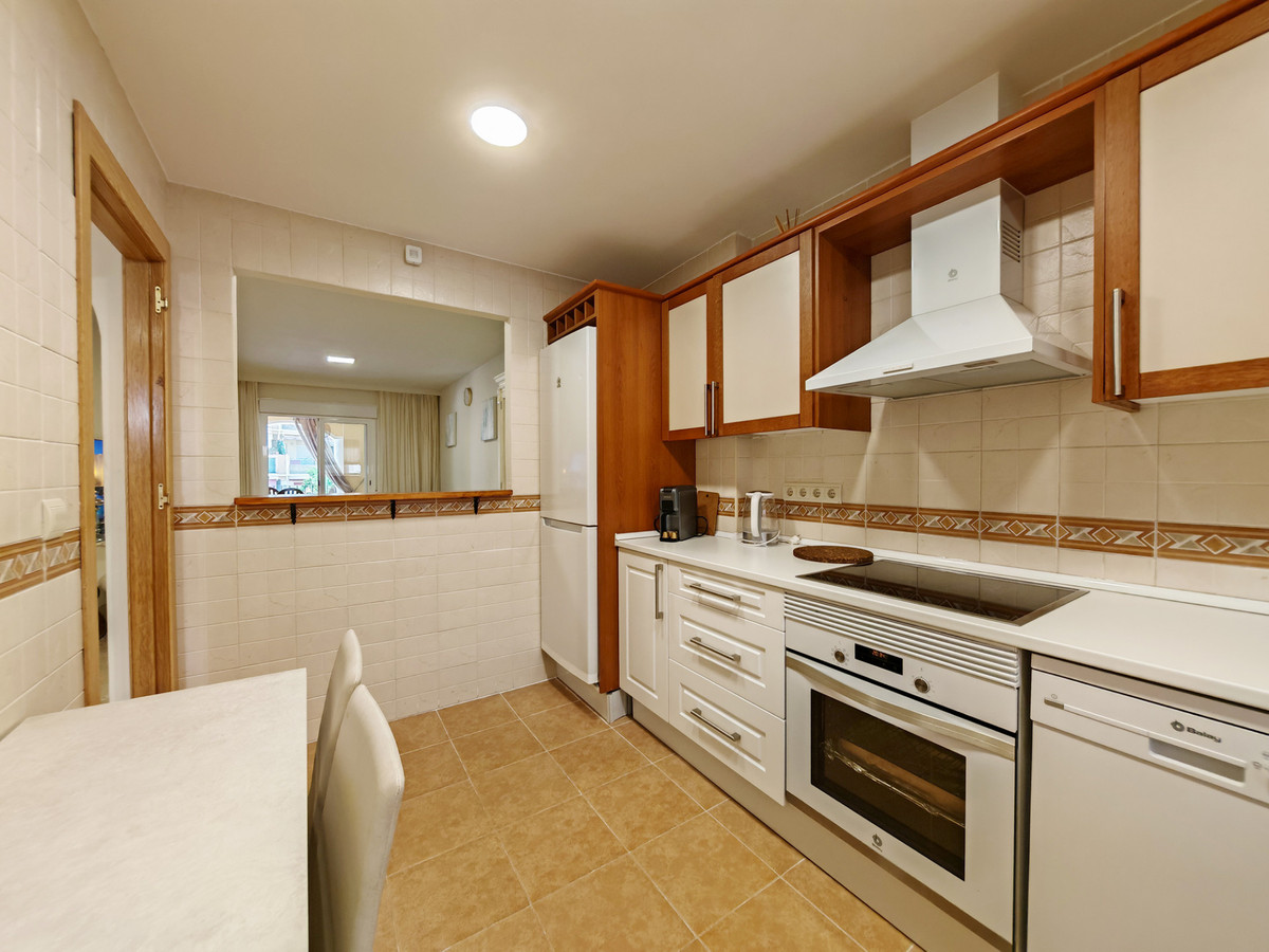 Te koop Middle Floor Apartment Costa Del Sol Riviera Del Sol € 265.000,-