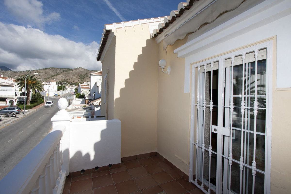 Te koop Herenhuis Costa Del Sol Nerja € 498.000,-