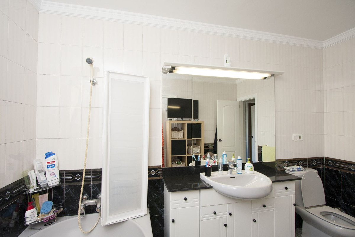 Te koop Herenhuis Costa Del Sol Nerja € 498.000,-