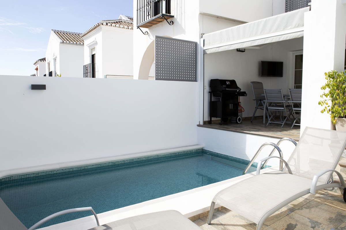 Te koop Herenhuis Costa Del Sol Nerja € 498.000,-