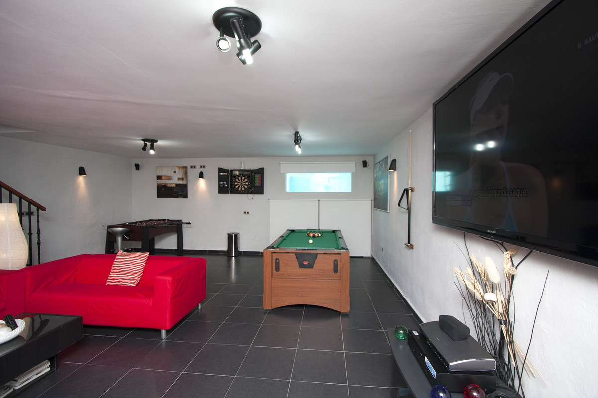 Te koop Herenhuis Costa Del Sol Nerja € 498.000,-