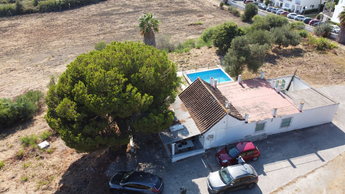Te koop Grond Costa Del Sol Estepona € 670.000,-