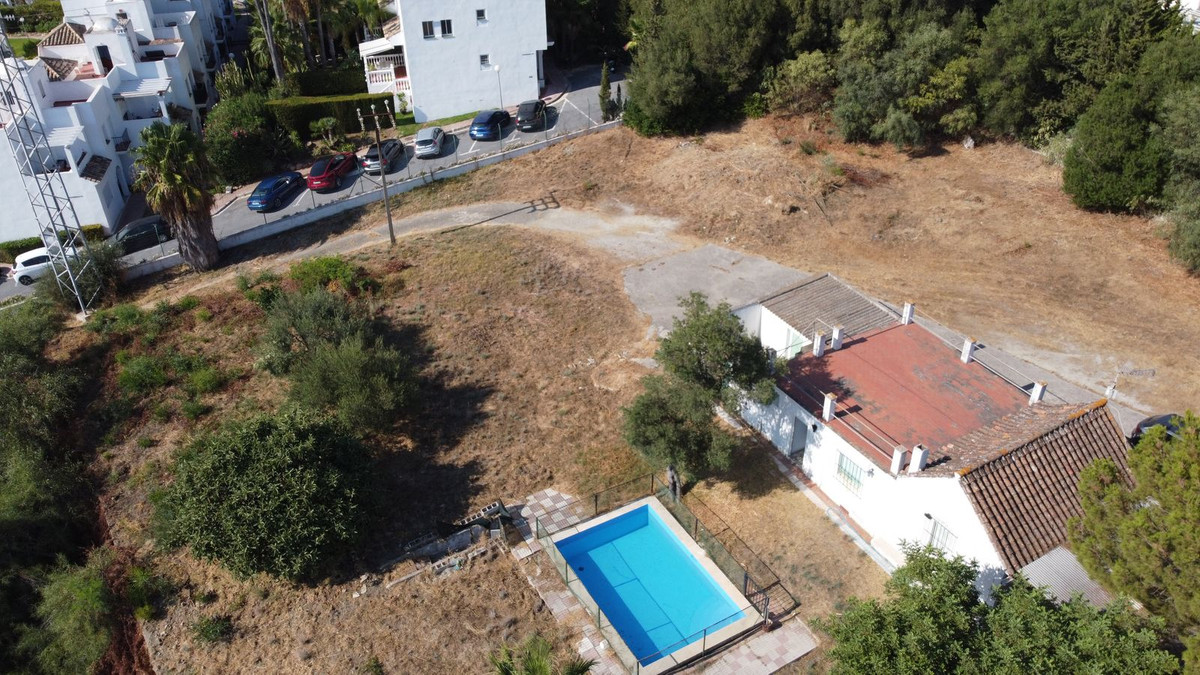 Te koop Grond Costa Del Sol Estepona € 670.000,-