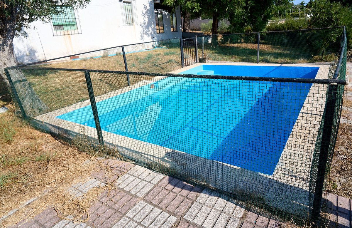 Te koop Grond Costa Del Sol Estepona € 670.000,-