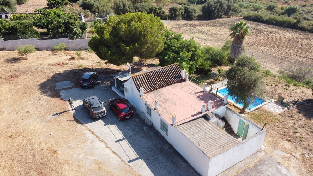 Te koop Grond Costa Del Sol Estepona € 670.000,-