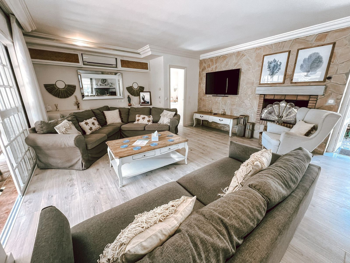 Te koop Vrijstaande Villa Costa Del Sol Nueva Andalucía € 1.600.000,-