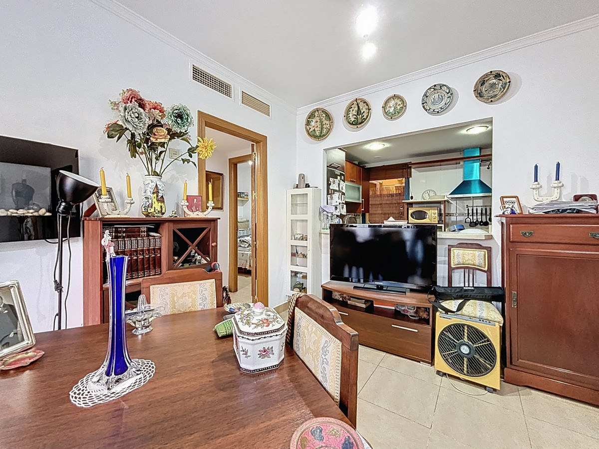 Te koop Middle Floor Apartment Costa Del Sol Torre Del Mar € 274.000,-