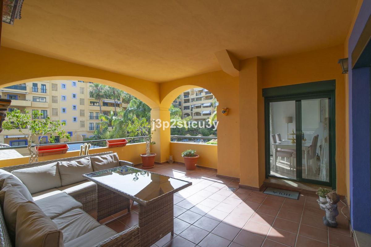 Te koop Middle Floor Apartment Costa Del Sol Marbella € 540.000,-