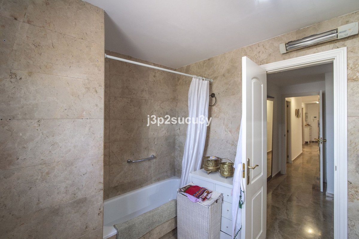 Te koop Middle Floor Apartment Costa Del Sol Marbella € 540.000,-