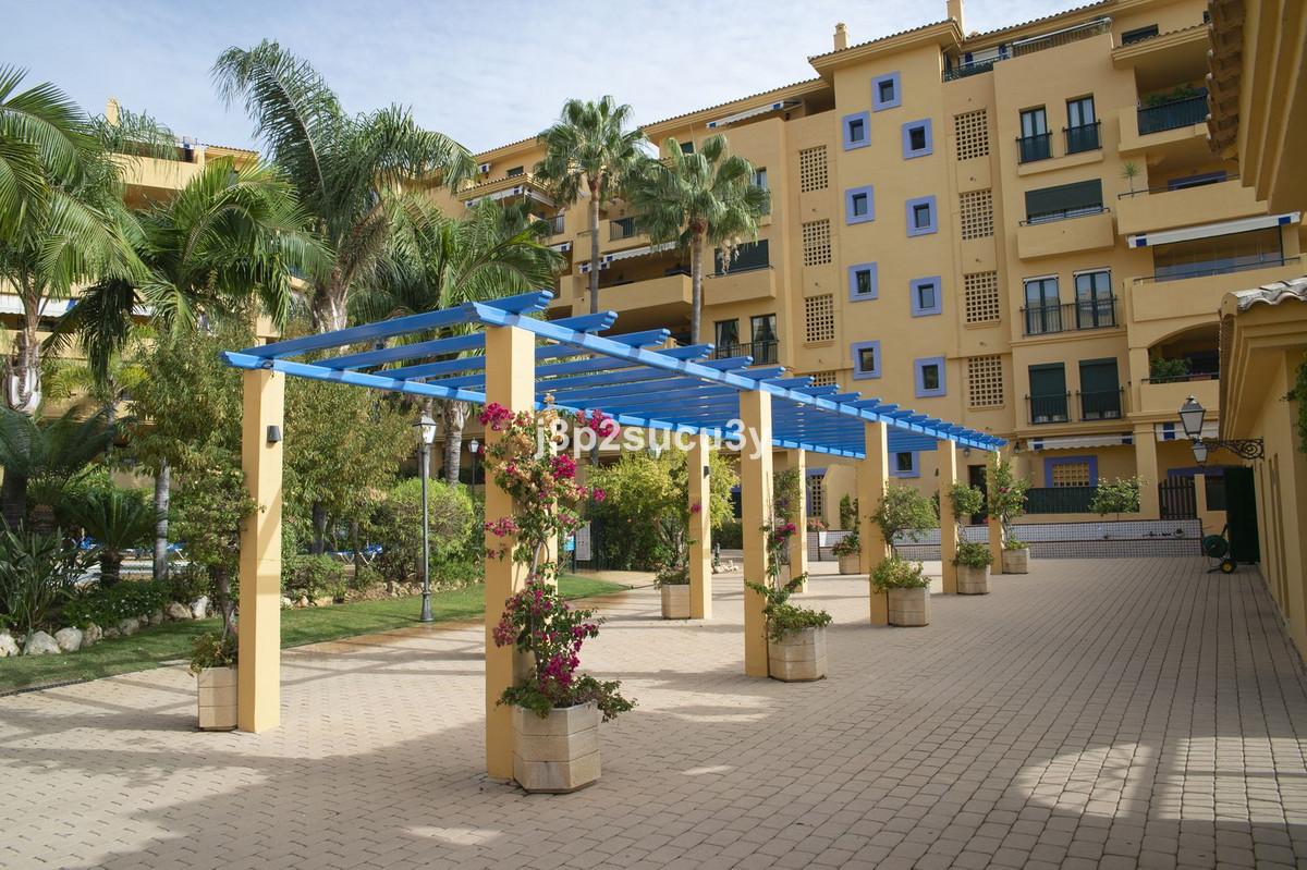 Te koop Middle Floor Apartment Costa Del Sol Marbella € 540.000,-