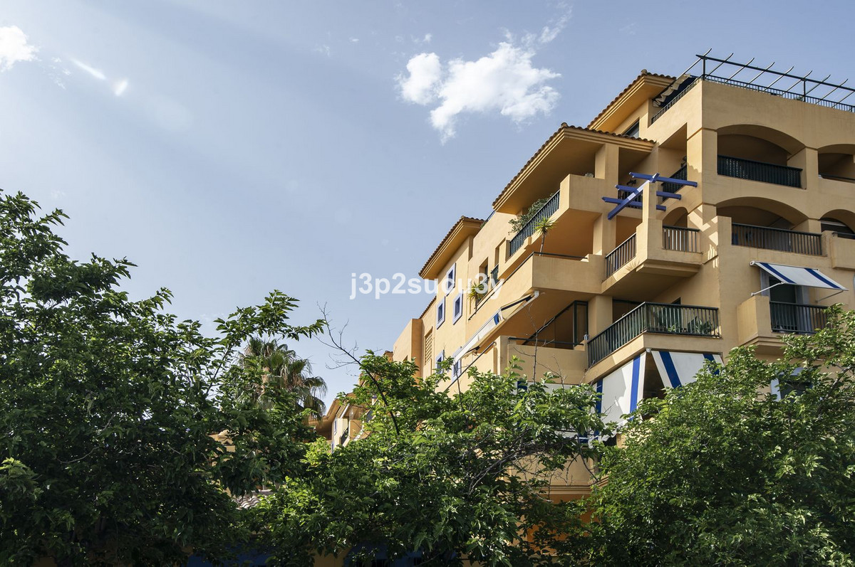 Te koop Middle Floor Apartment Costa Del Sol Marbella € 540.000,-