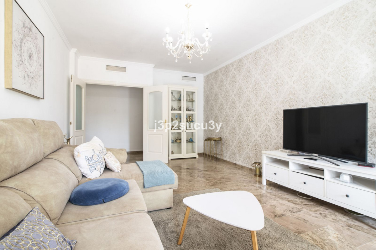 Te koop Middle Floor Apartment Costa Del Sol Marbella € 540.000,-
