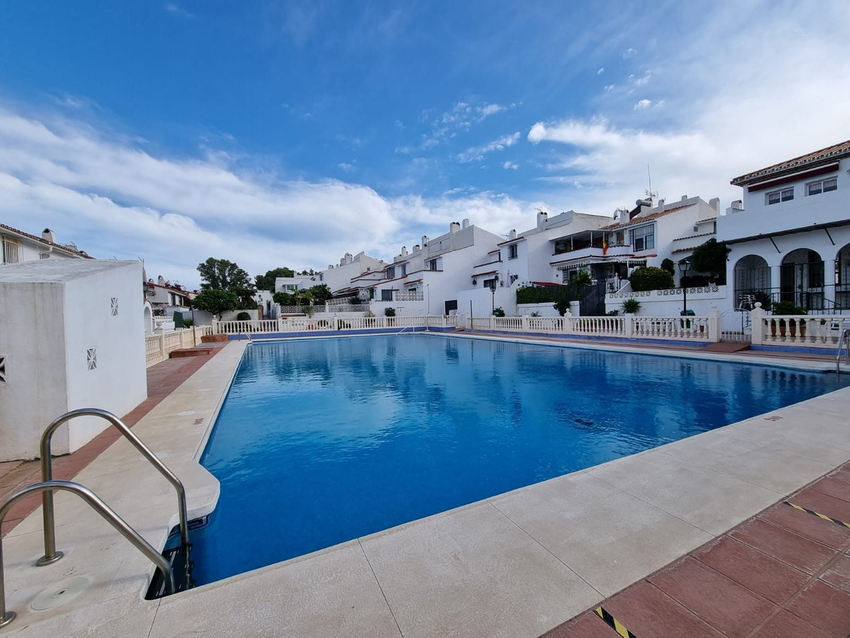 Te koop Herenhuis Costa Del Sol Atalaya € 220.000,-