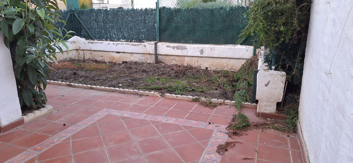 Te koop Herenhuis Costa Del Sol Atalaya € 220.000,-