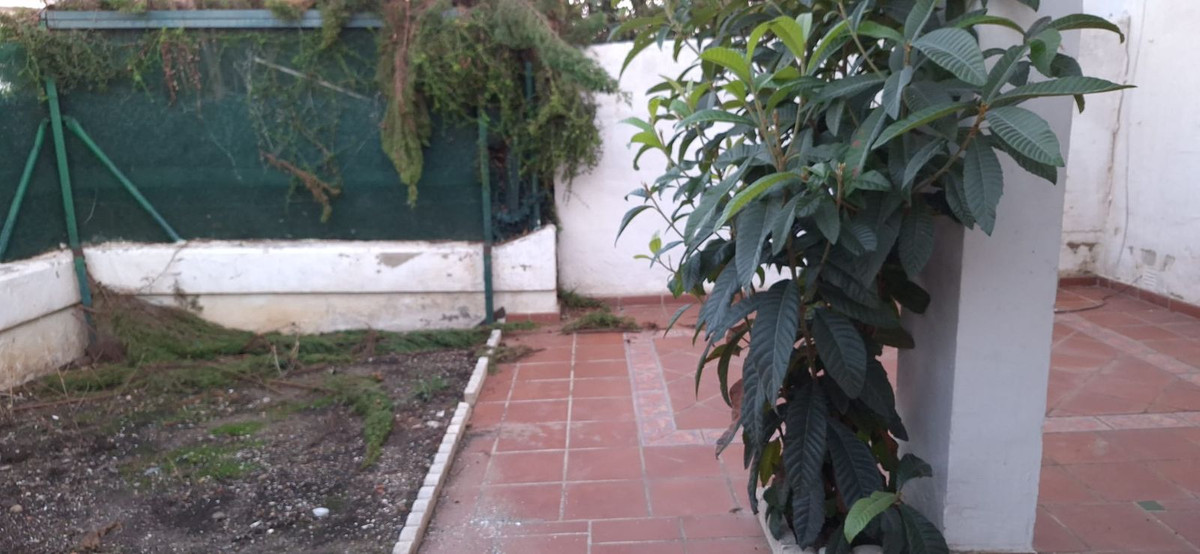 Te koop Herenhuis Costa Del Sol Atalaya € 220.000,-