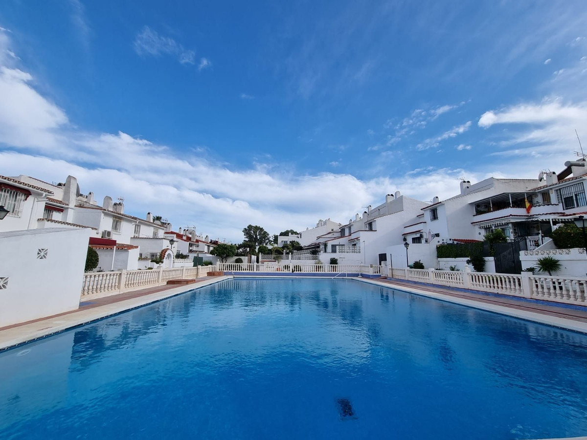 Te koop Herenhuis Costa Del Sol Atalaya € 220.000,-