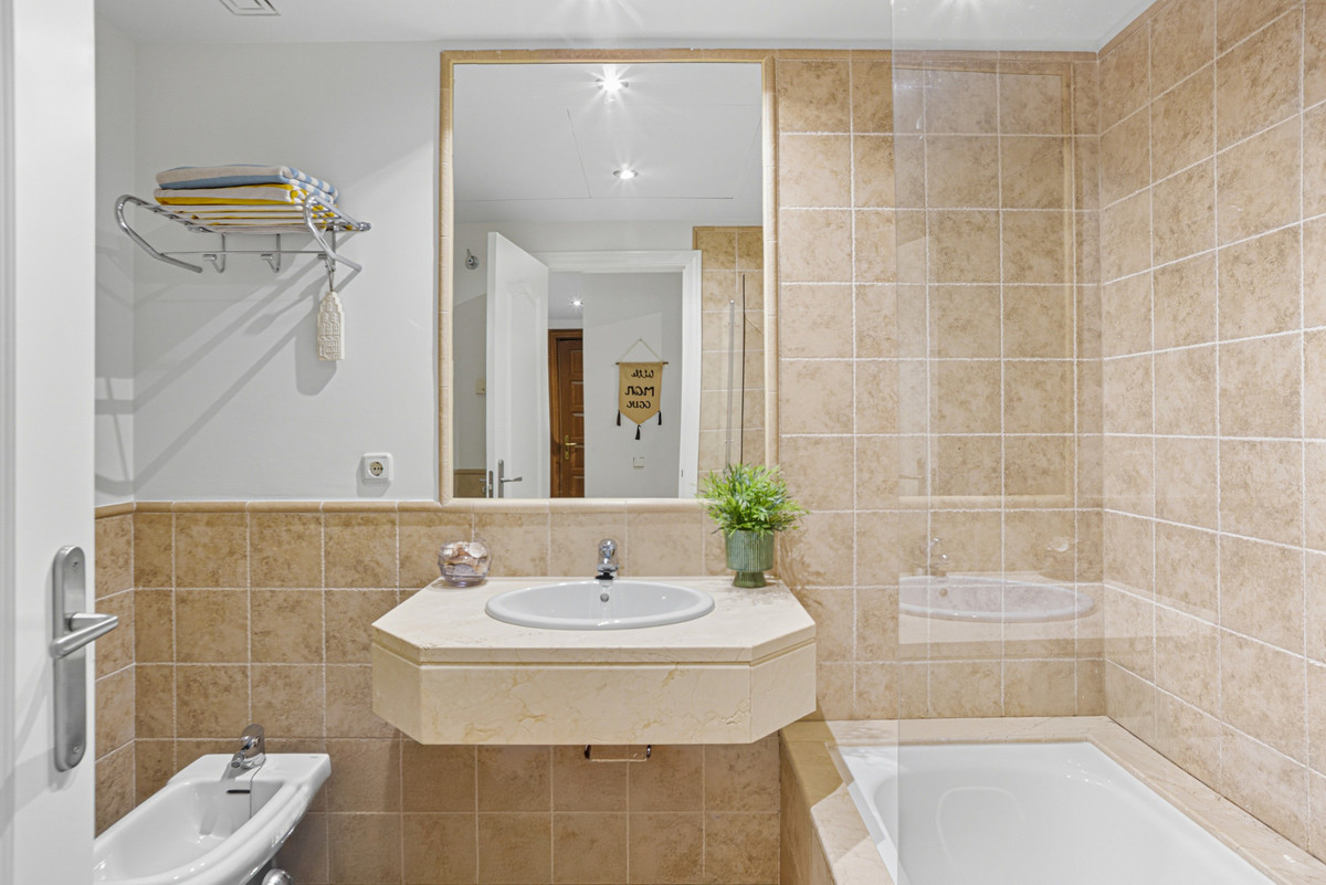 Te koop Gelijkvloers appartement Costa Del Sol Estepona € 455.000,-