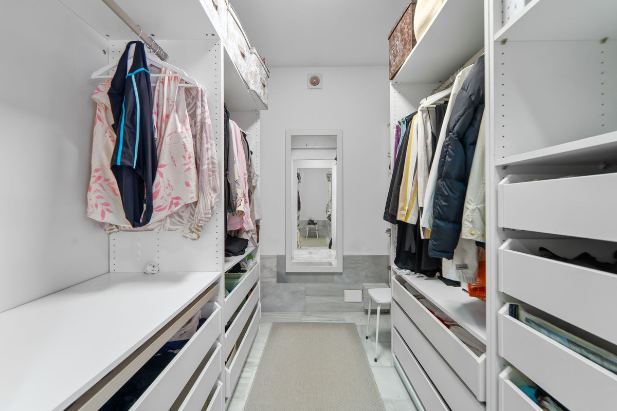 Te koop Vrijstaande Villa Costa Del Sol Sierrezuela € 1.795.000,-