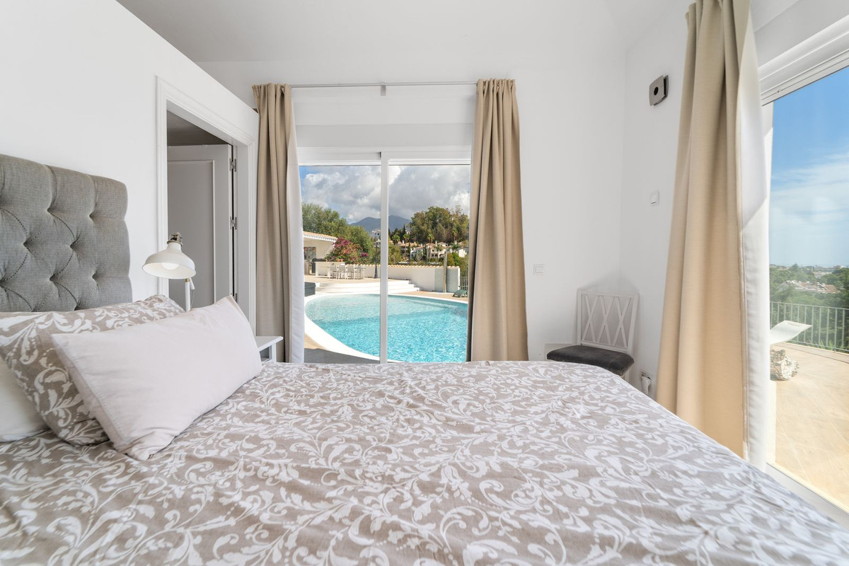 Te koop Vrijstaande Villa Costa Del Sol Sierrezuela € 1.795.000,-