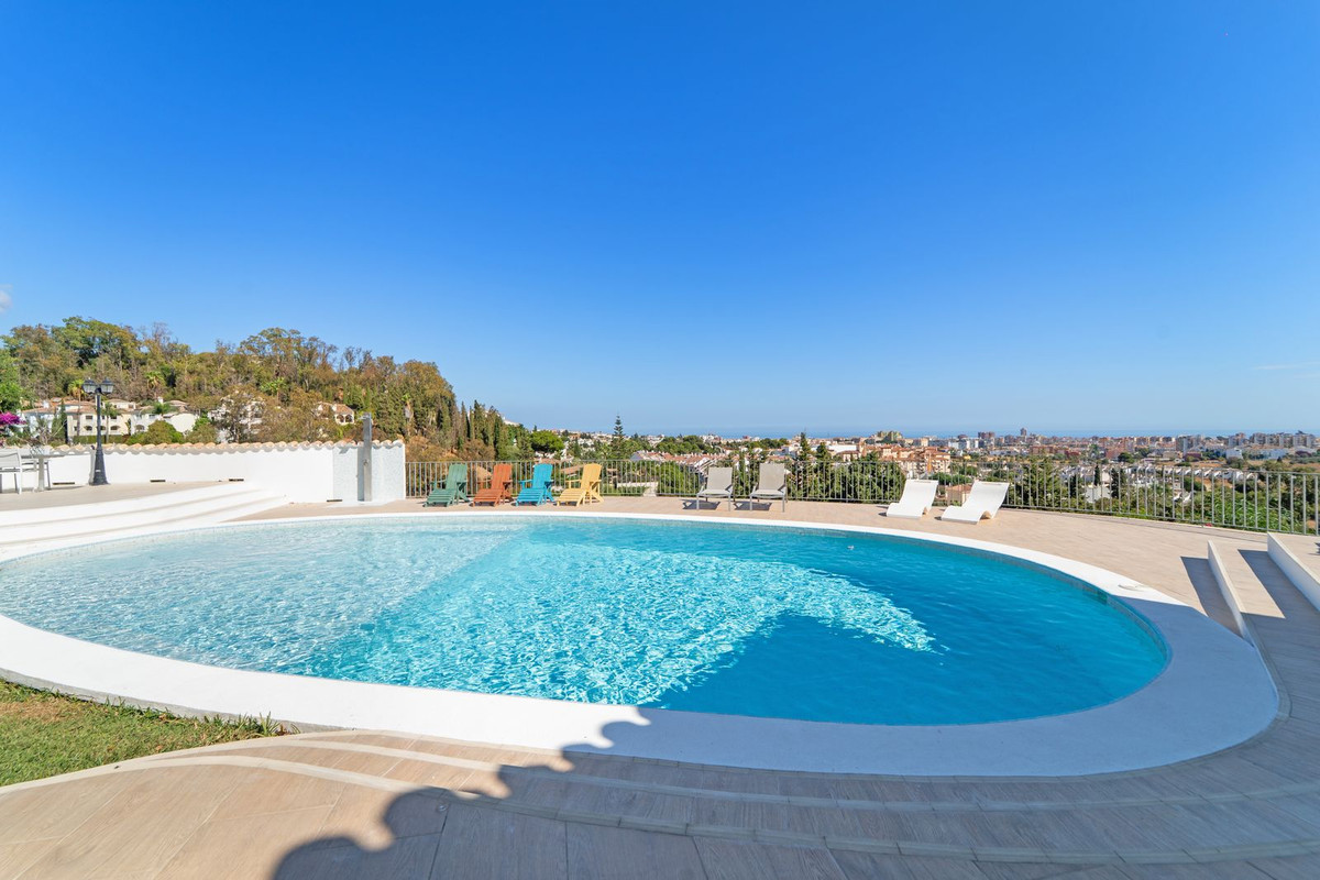 Te koop Vrijstaande Villa Costa Del Sol Sierrezuela € 1.795.000,-