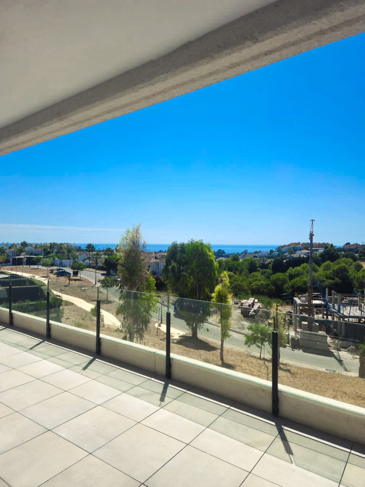 Te koop Middle Floor Apartment Costa Del Sol Selwo € 695.000,-