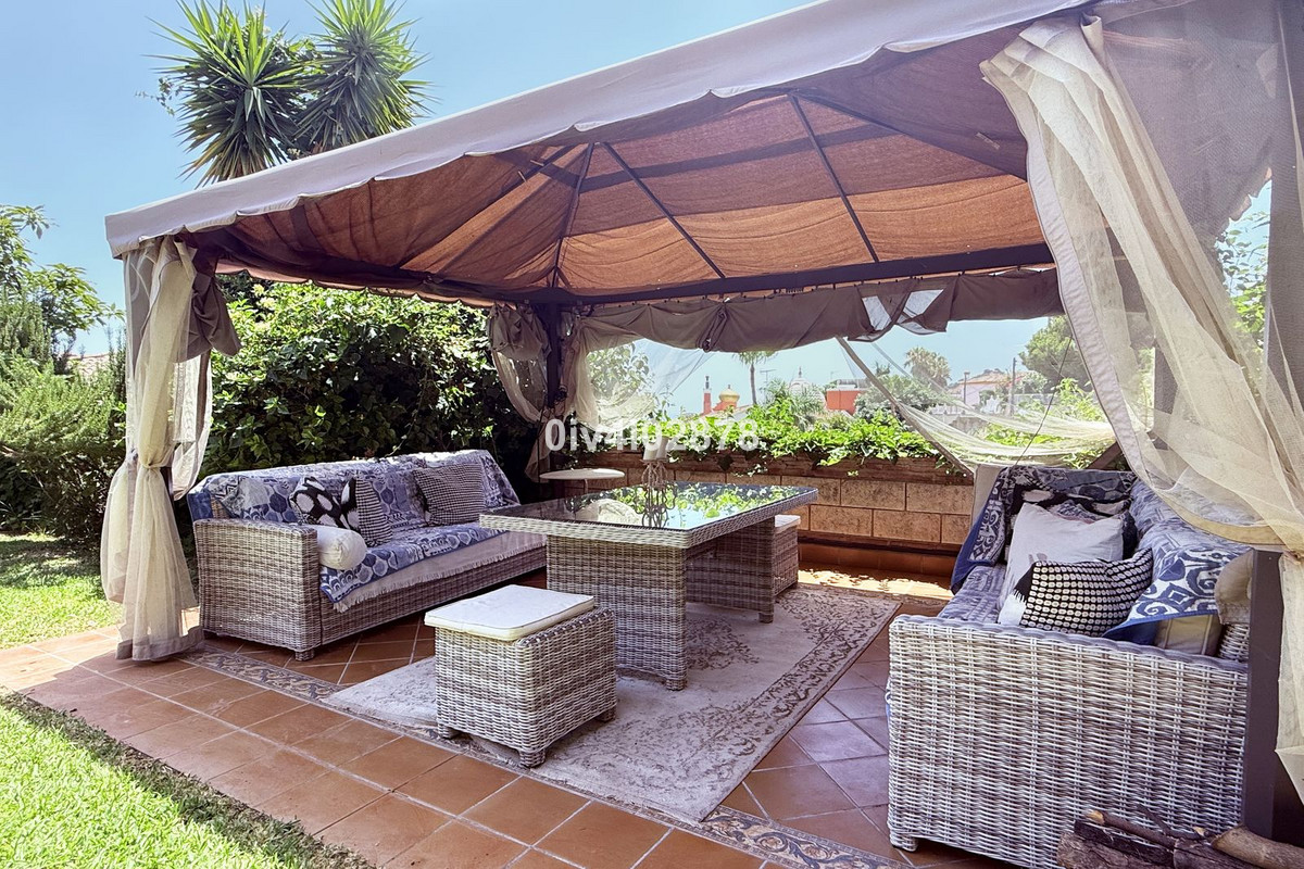 Te koop Vrijstaande Villa Costa Del Sol Benalmadena Costa € 1.890.000,-