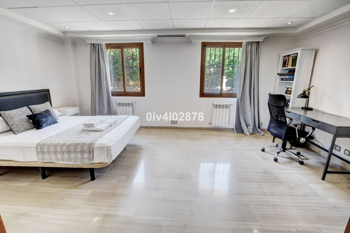 Te koop Vrijstaande Villa Costa Del Sol Benalmadena Costa € 1.890.000,-