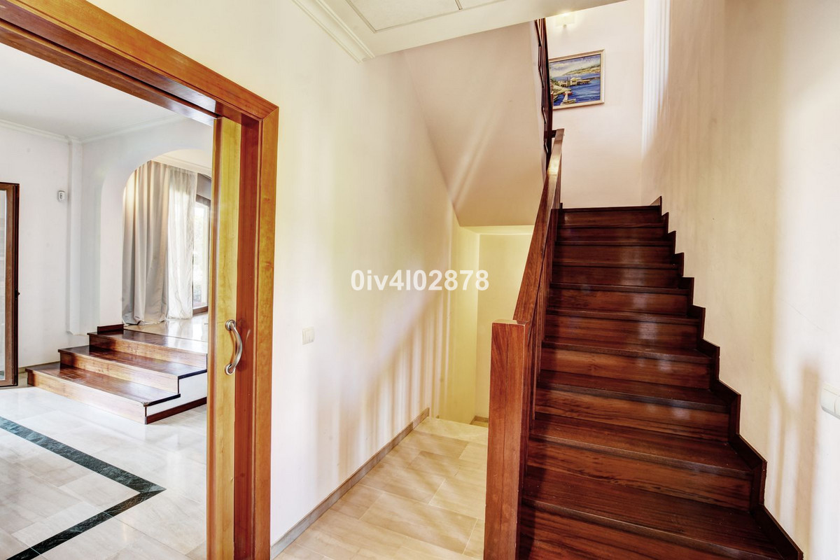 Te koop Vrijstaande Villa Costa Del Sol Benalmadena Costa € 1.890.000,-