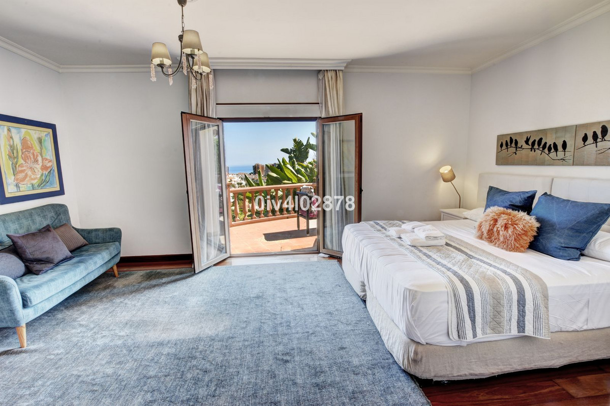 Te koop Vrijstaande Villa Costa Del Sol Benalmadena Costa € 1.890.000,-