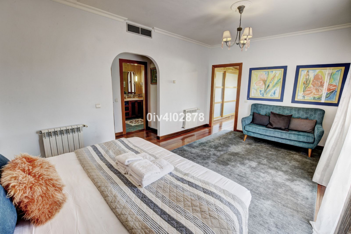 Te koop Vrijstaande Villa Costa Del Sol Benalmadena Costa € 1.890.000,-