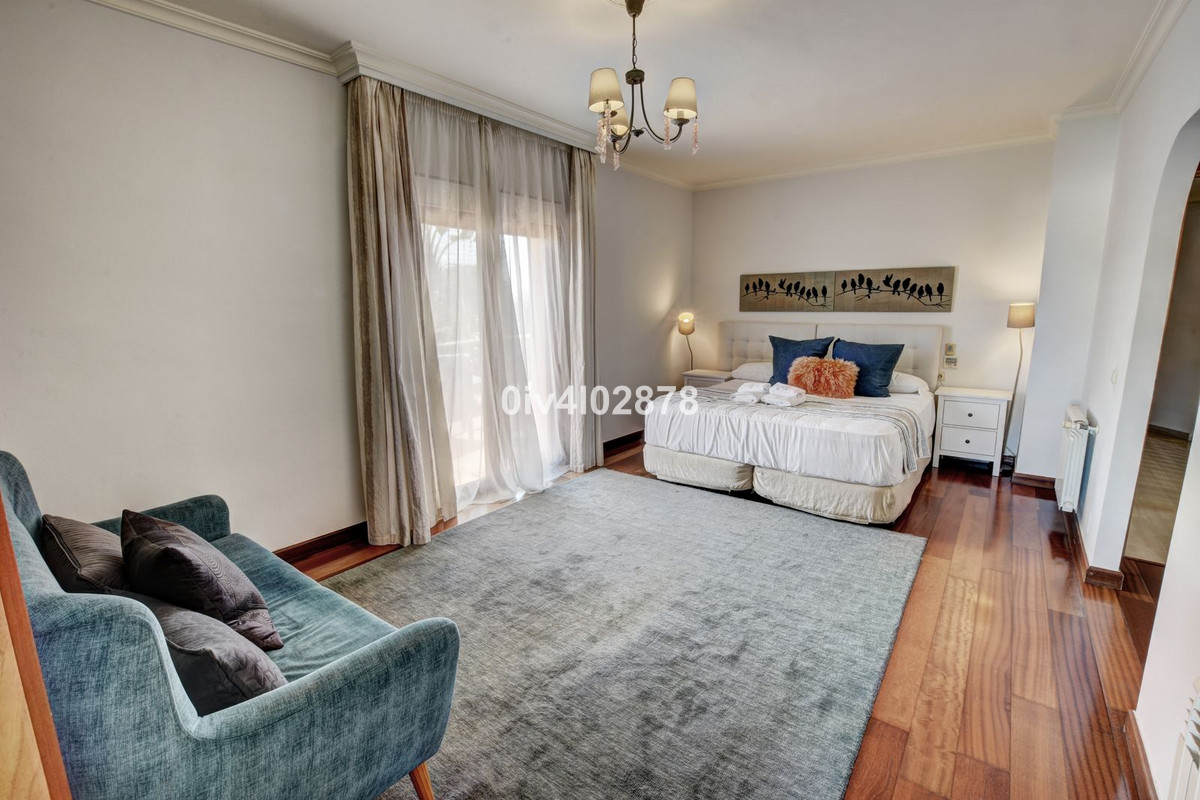 Te koop Vrijstaande Villa Costa Del Sol Benalmadena Costa € 1.890.000,-