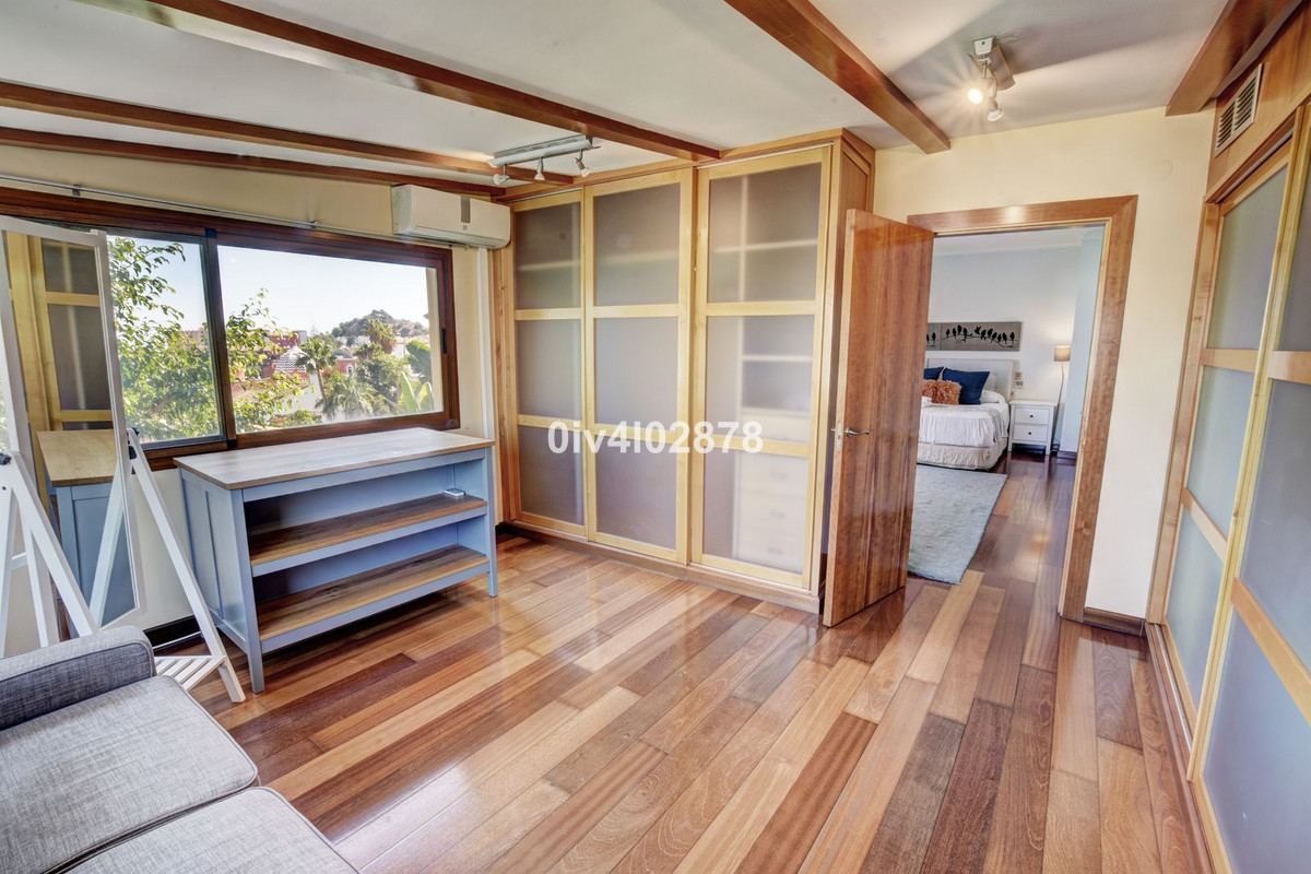 Te koop Vrijstaande Villa Costa Del Sol Benalmadena Costa € 1.890.000,-