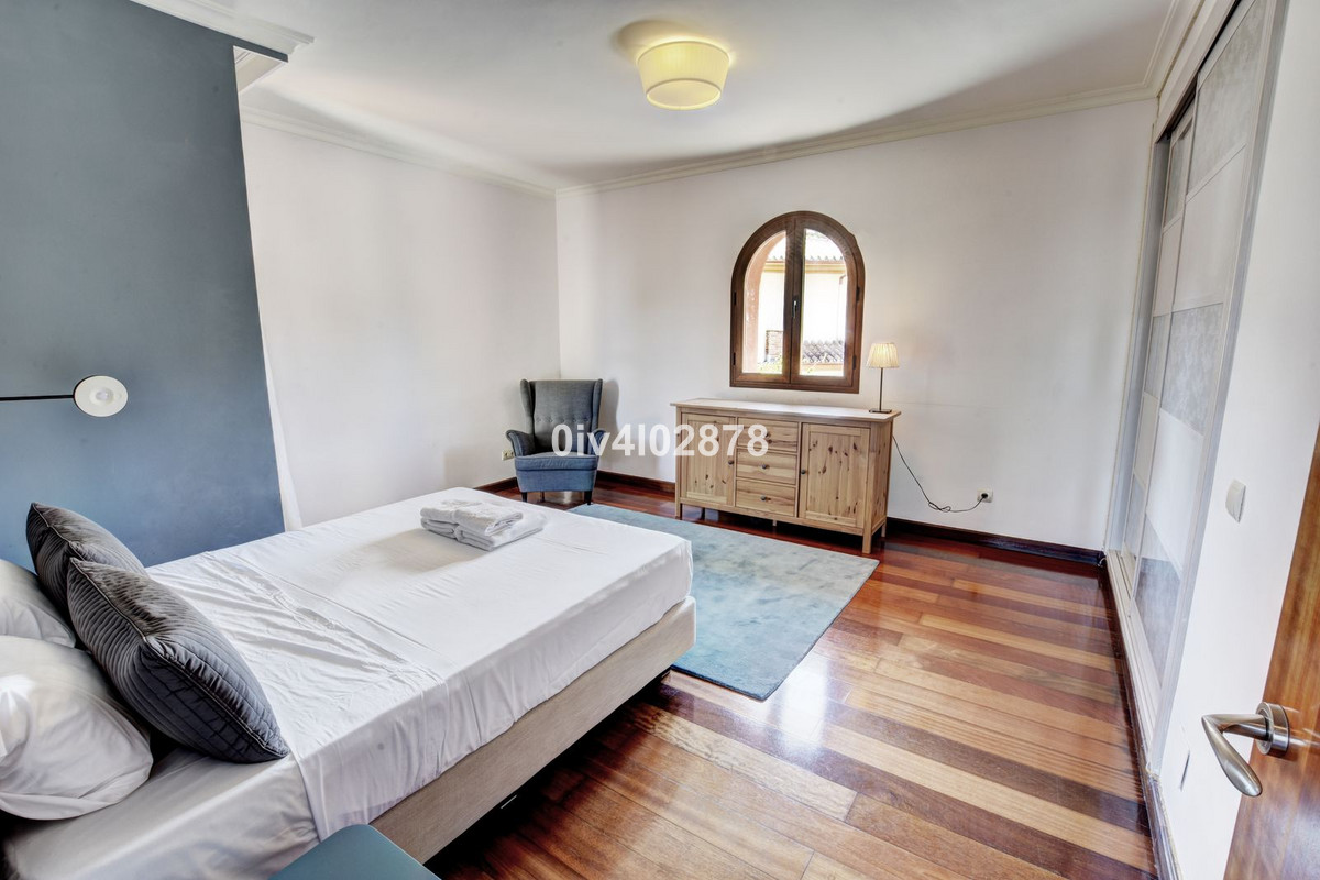 Te koop Vrijstaande Villa Costa Del Sol Benalmadena Costa € 1.890.000,-