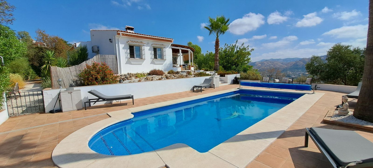 Te koop Vrijstaande Villa Costa Del Sol Alora € 499.999,-