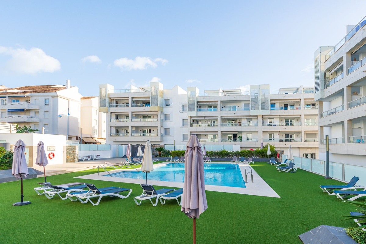 Te koop Middle Floor Apartment Costa Del Sol San Pedro De Alcántara € 700.000,-