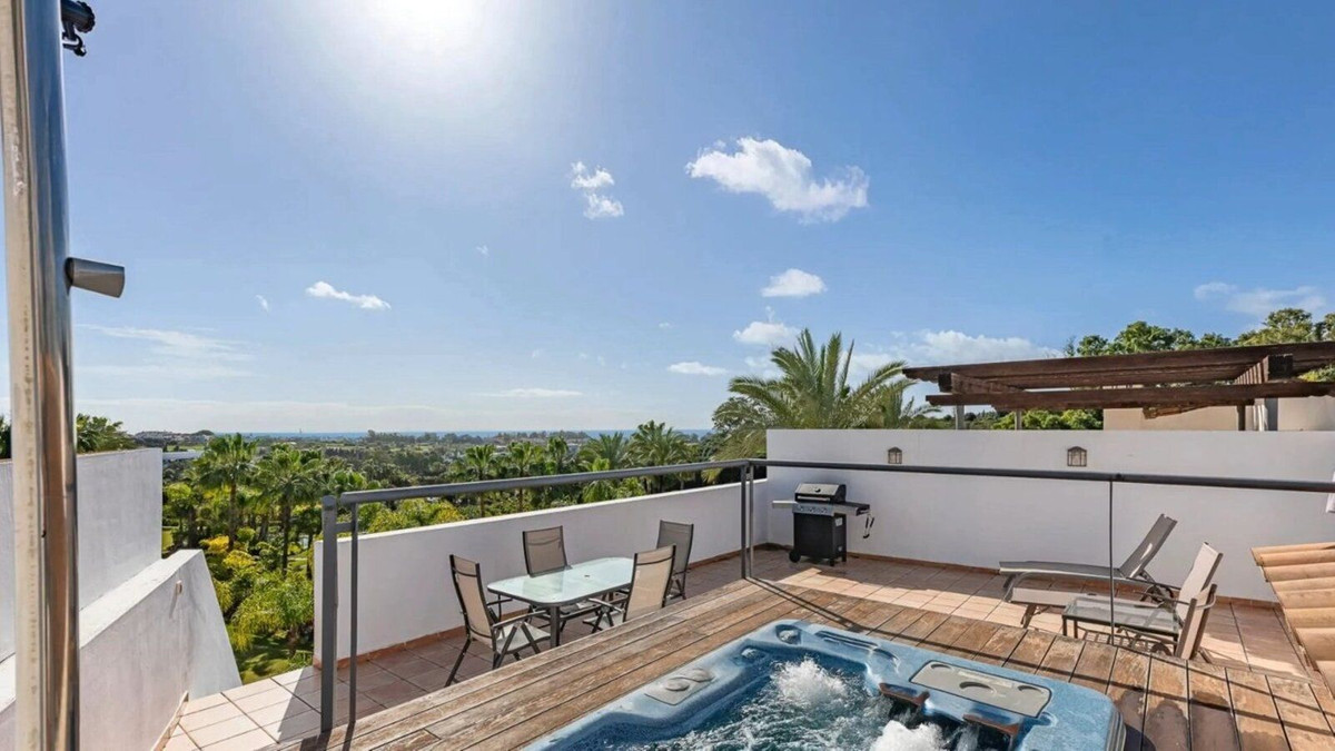 Te koop Penthouse Duplex Costa Del Sol Estepona € 465.000,-