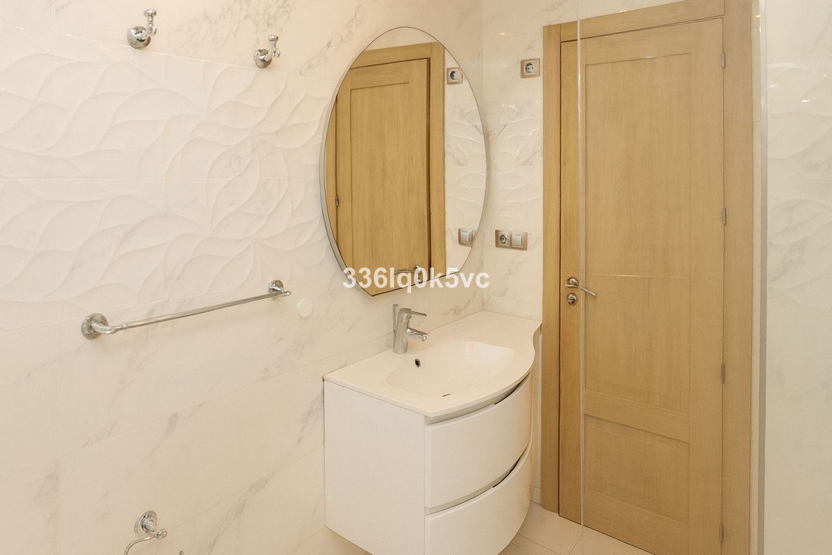 Te koop Middle Floor Apartment Costa Del Sol Marbella € 495.000,-