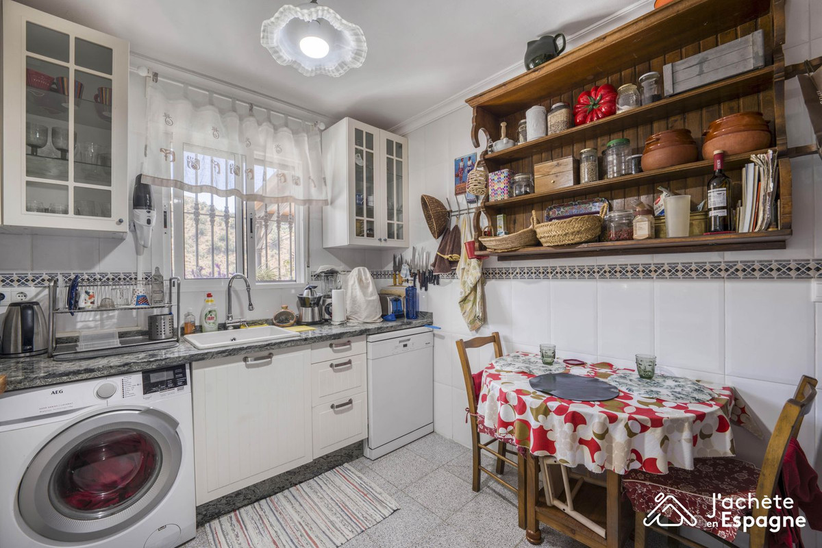 Te koop Vrijstaande Villa Costa Del Sol Canillas De Aceituno € 320.000,-