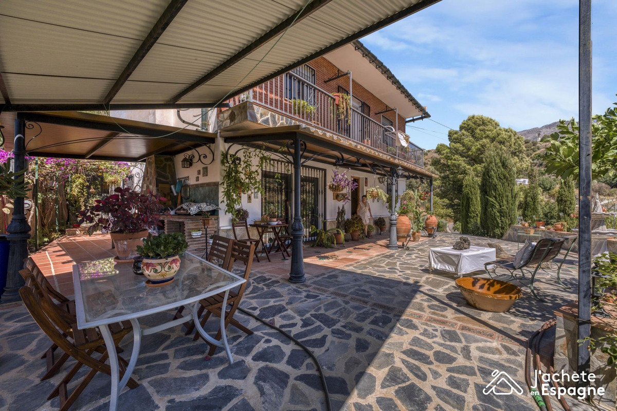 Te koop Vrijstaande Villa Costa Del Sol Canillas De Aceituno € 320.000,-