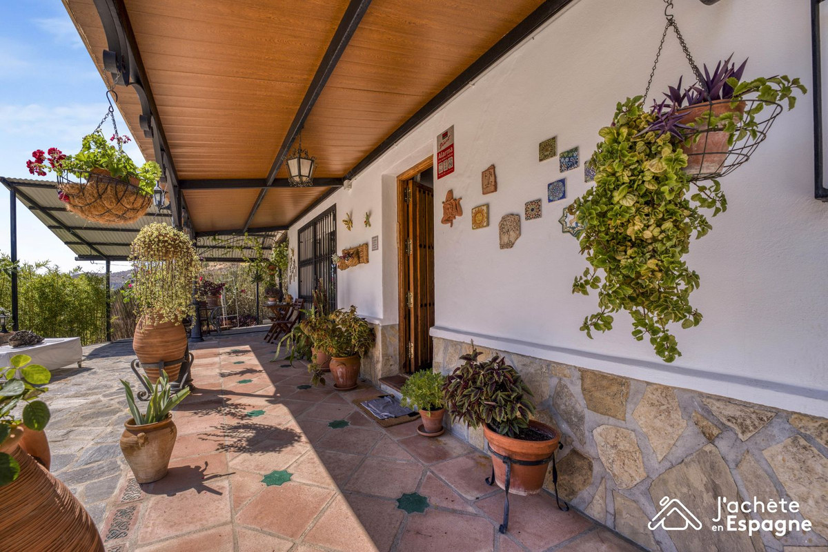 Te koop Vrijstaande Villa Costa Del Sol Canillas De Aceituno € 320.000,-