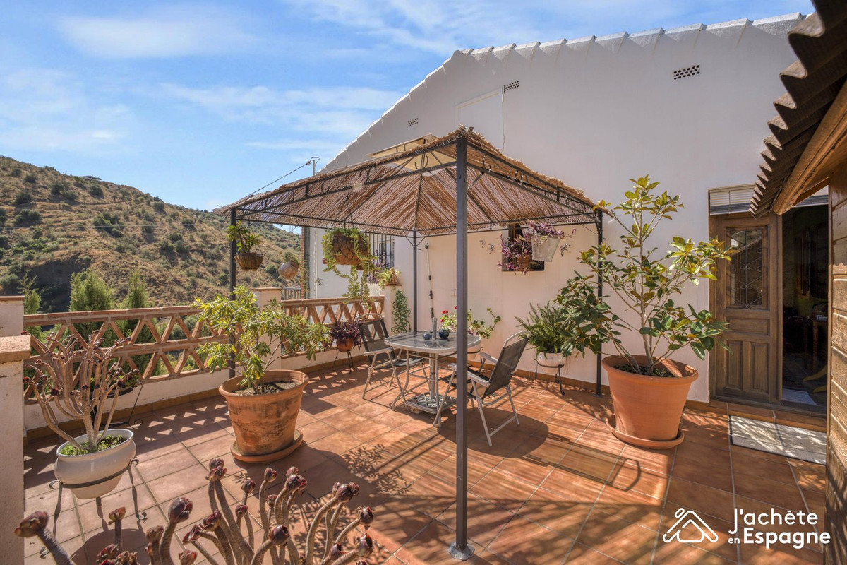 Te koop Vrijstaande Villa Costa Del Sol Canillas De Aceituno € 320.000,-